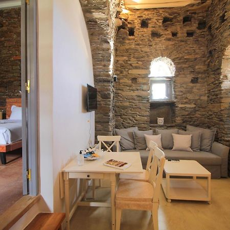 Aparthotel Tinos Pigeon House By Tinoshost Tzados Zimmer foto